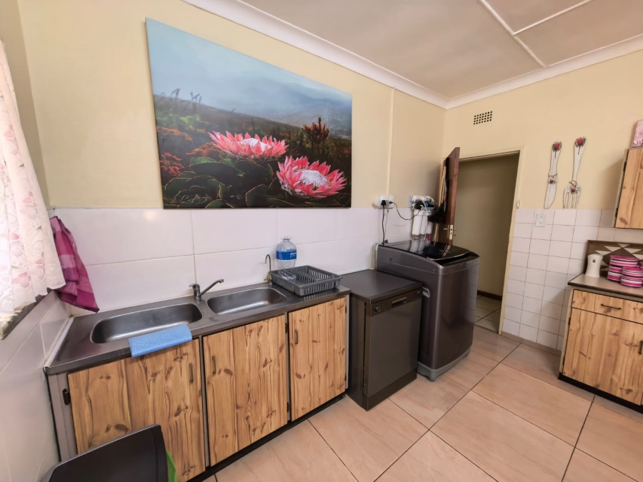 4 Bedroom Property for Sale in Parys Free State